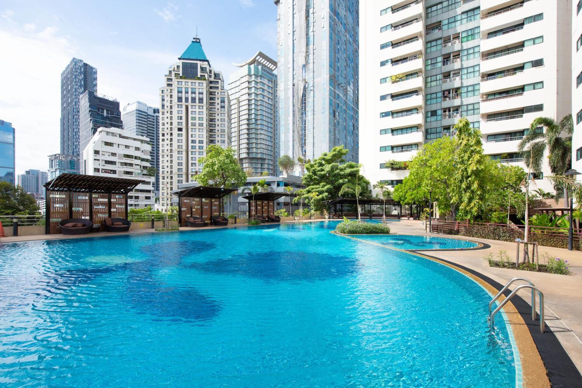 Sathorn Gardens By Ern Apartment Bangkok